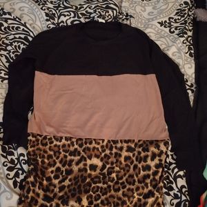 Longsleeve, long blouse.